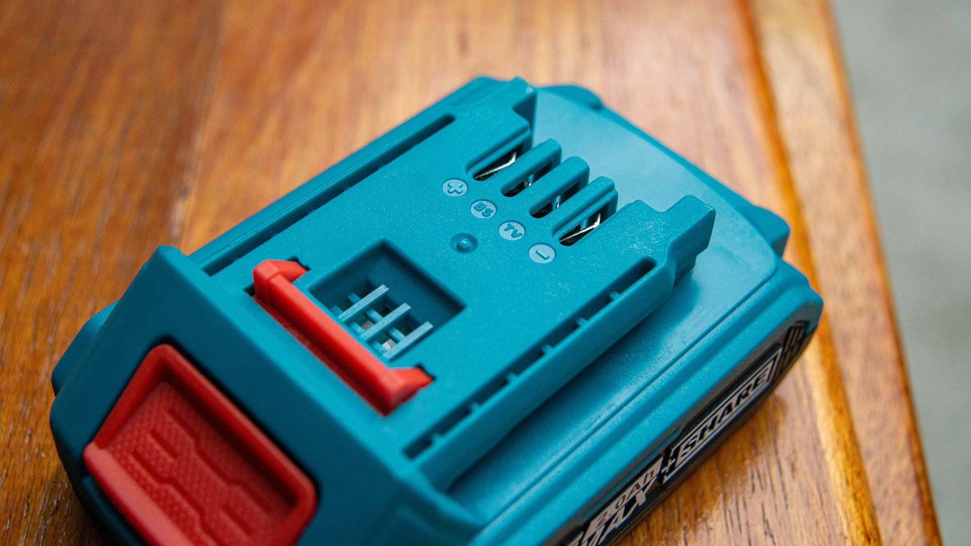 Acumulator 20v 2.0ah Total Ingco - Image 2